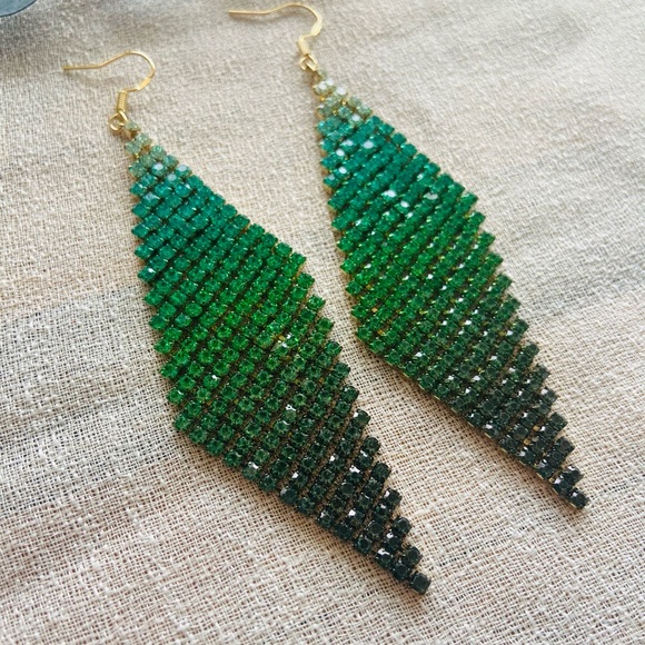 Big sparkly gradient earrings - Picture 3 of 4